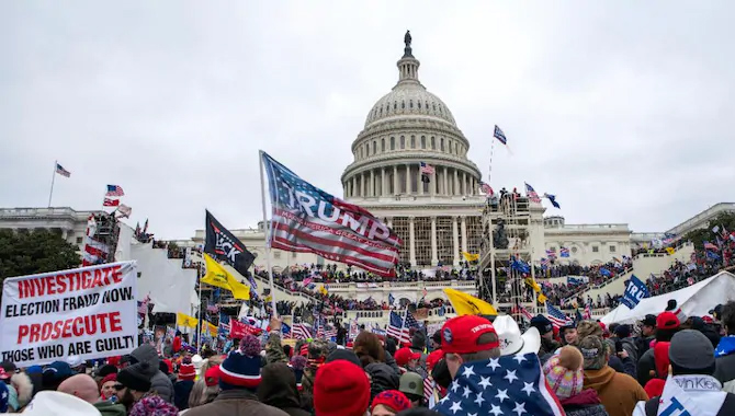 ఇది ఎన్నికల్లో ఓటమిపాలైన అధ్యక్షుడు.. ఎగదోసిన తిరుగుబాటు