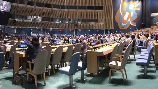 ఐక్యరాజ్యసమితిలో తీర్మానం.. తొలిసారిగా హిందీకి