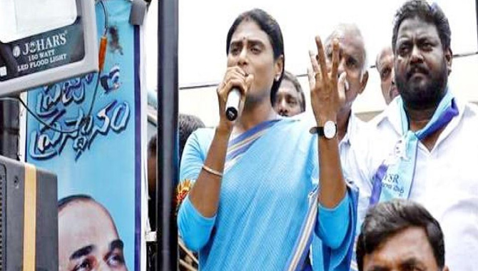 వైఎస్ షర్మిల కీలక ప్రకటనన… పాలేరు నుంచే