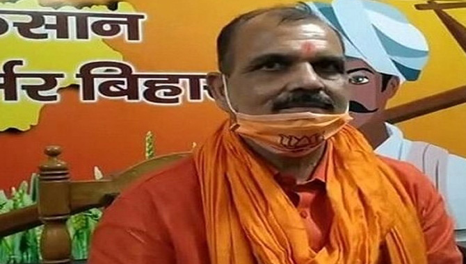 బీజేపీ ఎమ్మెల్యే వివాదాస్పద వ్యాఖ్యలు.. స్వార్థ ప్రయోజనాల కోసమే