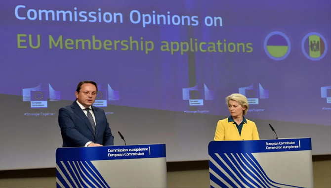 ఉక్రెయిన్‌కు ఈయూ సభ్యత్వ హోదా!