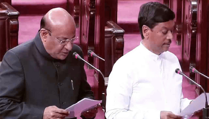 రాజ్యసభ సభ్యులుగా దామోదర్‌రావు, పార్థసారధి ప్రమాణం