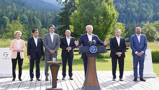 రష్యాకు జీ-7 దేశాలు షాక్