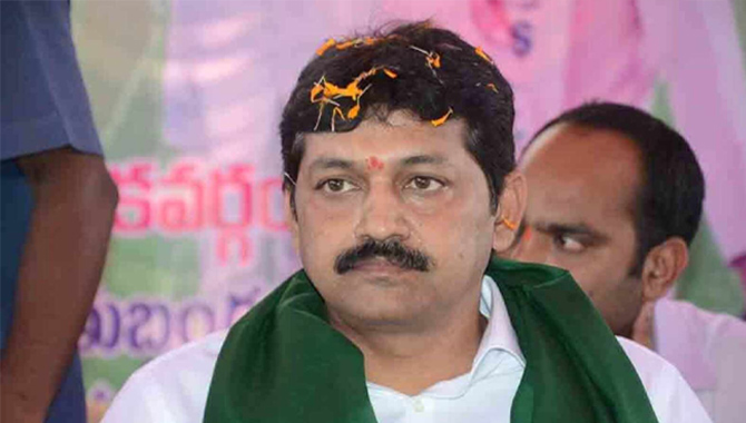 ఆ ప్రచారంలో నిజం లేదు… పార్టీ ఆదేశాల మేరకు