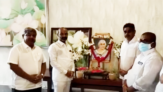 బీజేపీలోకి మాజీ ఎంపీ కొండా  విశ్వేశ్వర్‌ రెడ్డి  ?