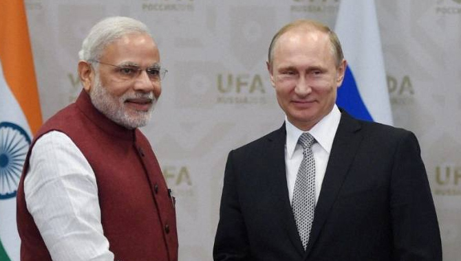పుతిన్ తో ప్రధాని మోదీ చర్చలు