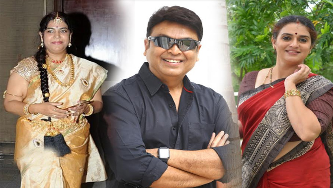 మైసూర్‌లోని హోట‌ల్‌లో నరేష్, పవిత్రా లోకేష్ : పవిత్ర ను చెప్పుతో కొట్టబోయిన మూడో భార్య రమ్య రఘుపతి