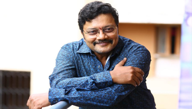 ‘గంధర్వ’ చిత్రం లాజిక్తోపాటు సైంటిఫిక్గా అద్భుతంగా వుంది.- సాయికుమార్ ‘గంధర్వ’ చిత్రం లాజిక్తోపాటు సైంటిఫిక్గా అద్భుతంగా వుంది.- సాయికుమార్