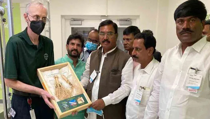 అమెరికా పర్యటనలో మంత్రి నిరంజన్ రెడ్డి