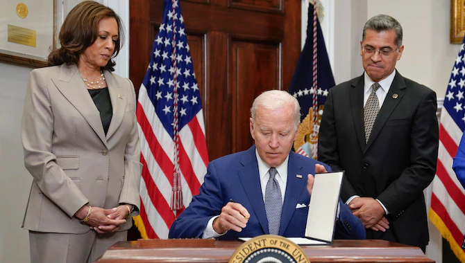 మహిళ హక్కులపై … జో బైడెన్ కీలక ఉత్తర్వులు