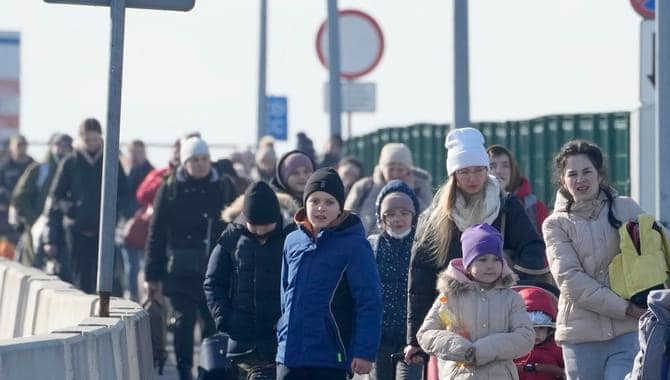 రష్యాకు ప్రజల తరలింపు.. తప్పుపట్టిన అమెరికా