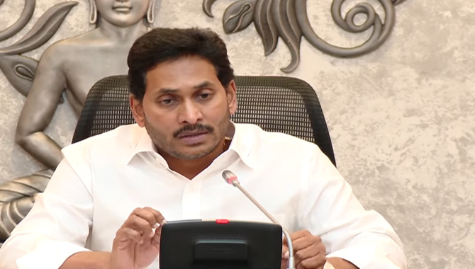 వచ్చే 48 గంటల్లో ప్రతీ ఒక్కరికీ : వైఎస్ జగన్