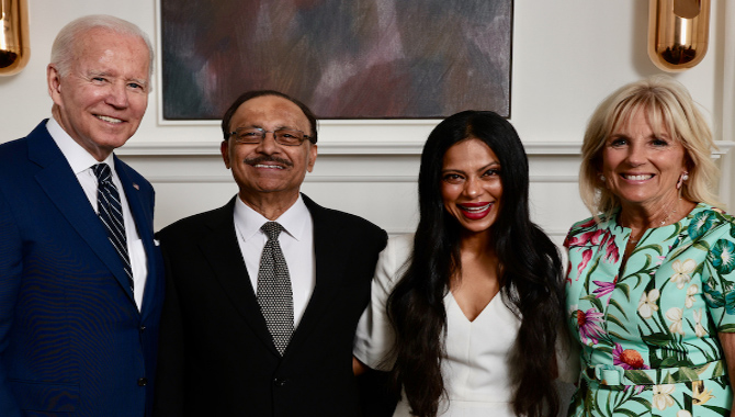 డాక్టర్‌ ప్రేమ్‌రెడ్డిని అభినందించిన జో బైడెన్‌