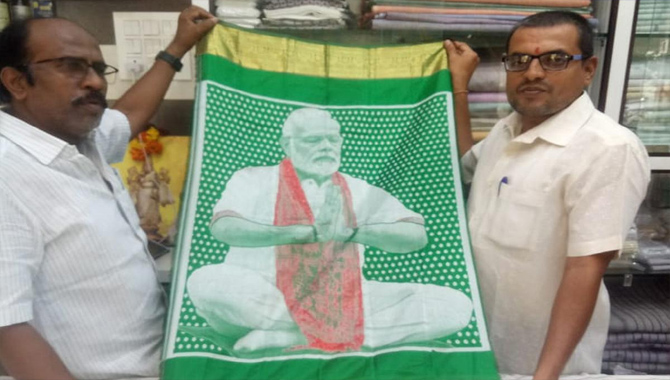 మరో అద్భుతం పట్టు వస్త్రంపై.. ప్రధాని