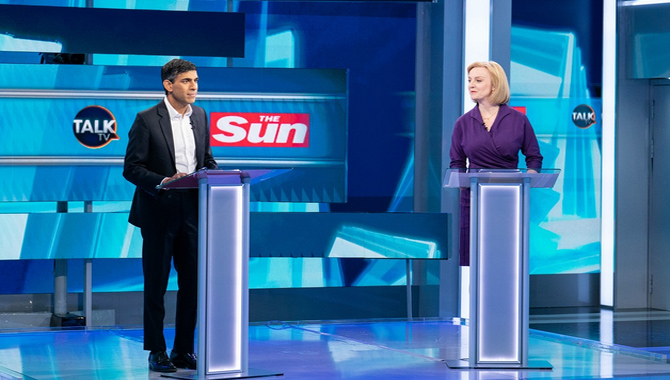 రిషి సునాక్, లిజ్ ట్రస్ మధ్య … తొలిసారి మాటల యుద్ధం