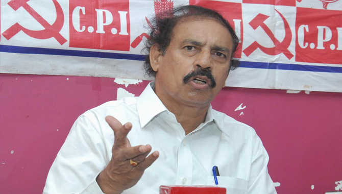 రాష్ట్రానికి చేతకాకపోతే.. కేంద్రానికి అప్పజెప్పాలి