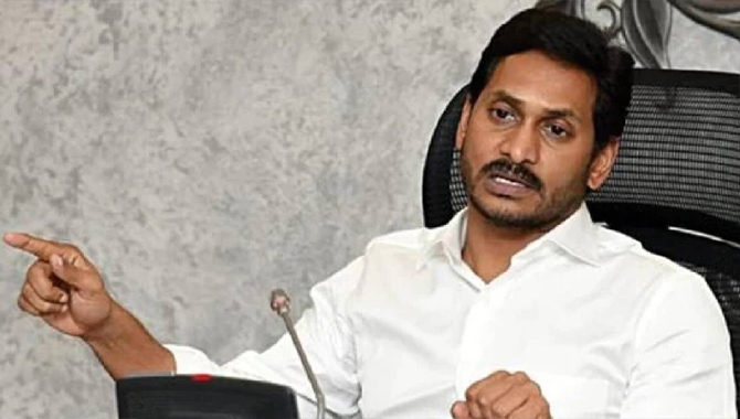 ఈ ఘటనపై ఉన్నత స్థాయి కమిటీ : వైఎస్ జగన్