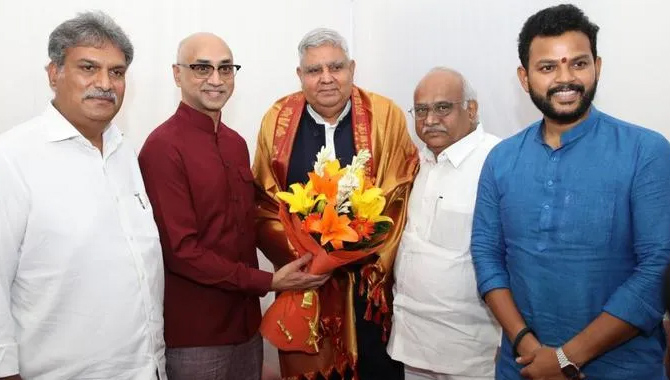 ఎన్డీయే ఉపరాష్ట్రపతి అభ్యర్థి జగదీప్ ధనఖడ్‌కు టీడీపీ మద్దతు