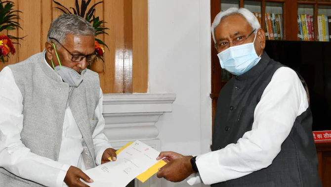 బీహార్ సీఎం నీతిశ్ కుమార్ రాజీనామా