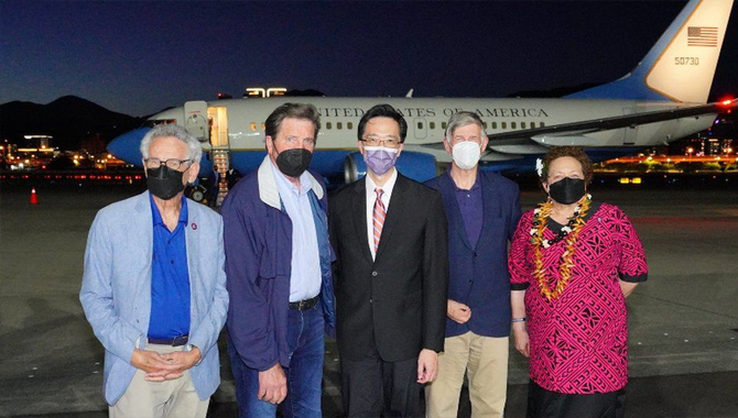 చైనాకు మళ్లీ షాక్.. తైవాన్ లో మరో