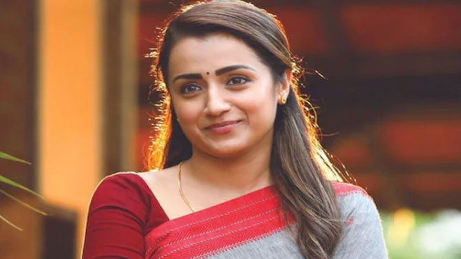 రాజకీయాల్లోకి సినీ నటి త్రిష ?