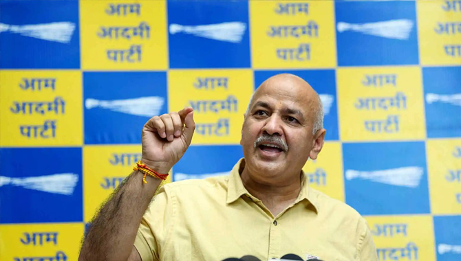 కావాలంటే తన తల నరుక్కుంటాను… కానీ