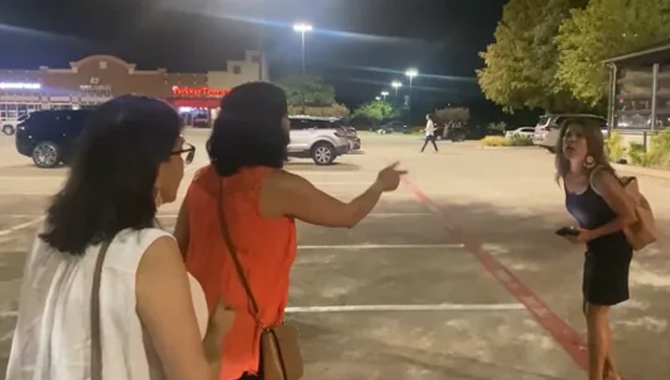 డల్లాస్‌లో భారతీయ అమెరికన్ మహిళలపై….