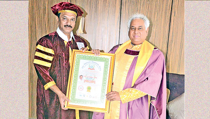 ఎమ్మెల్యే సుధీర్‌రెడ్డి కి అమెరికన్ యూనివర్సిటీ గౌరవ డాక్టరేట్