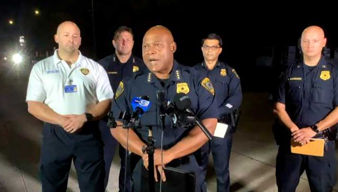 అమెరికాలో మరోసారి కాల్పులు