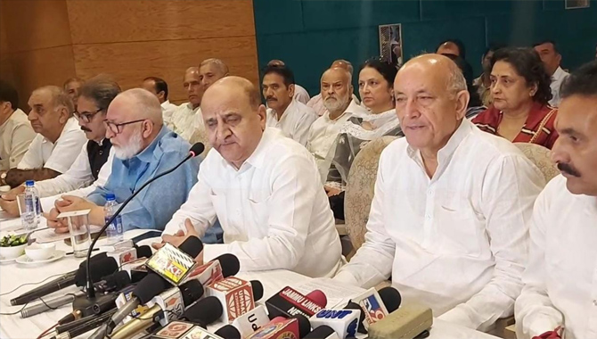 కాంగ్రెస్ పార్టీకి మరో గట్టి షాక్…