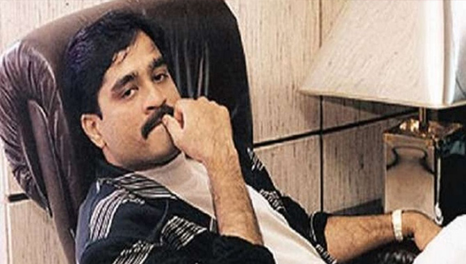 అతని  సమాచారాన్ని ఇస్తే 25 లక్షల రివార్డు : ఎన్ఐఏ