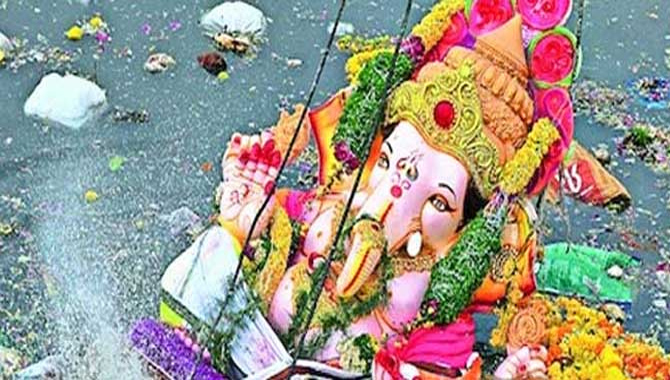 ఆ మూడు జిల్లాల్లో రేపు సెలవు