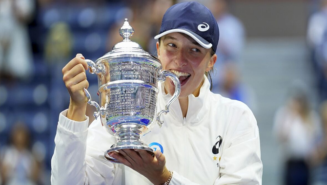 యూఎస్ ఓపెన్ లో సంచలనం