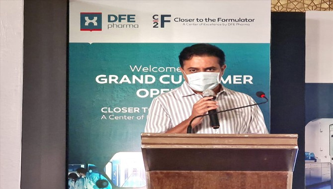 డీఎఫ్ఈ ఫార్మా సెంటర్ ను ప్రారంభించిన మంత్రి కేటీఆర్