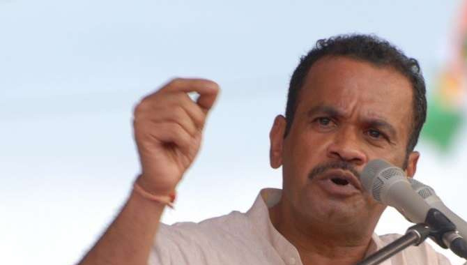 కాంగ్రెస్ పార్టీ అధికారంలోకి రాగానే… అధికారికంగా