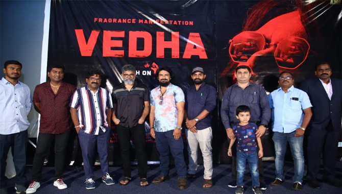 క్రియేటివ్ జీనియస్ సుకుమార్ చేతులమీదుగా లాంచ్ అయిన “వేద” టీజర్