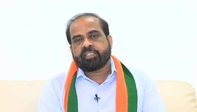 రాజధాని నిర్మించుకోలేని అసమర్థ సీఎంగా… ఆయన