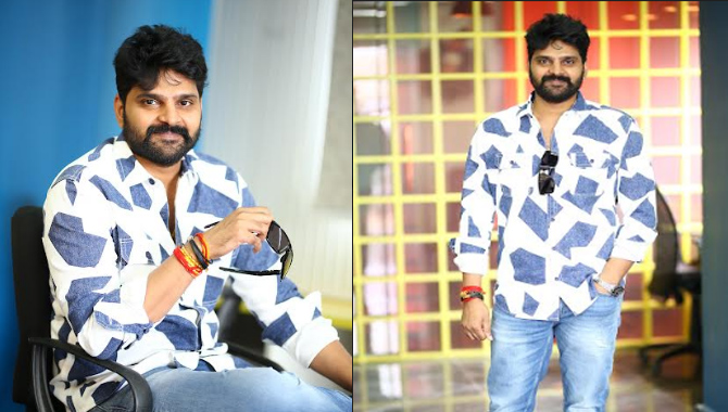 ‘అల్లూరి’ గొప్ప స్ఫూర్తిని ఇచ్చే చిత్రం.. అందరికీ కనెక్ట్ అవుతుంది: శ్రీవిష్ణు ‘అల్లూరి’ గొప్ప స్ఫూర్తిని ఇచ్చే చిత్రం.. అందరికీ కనెక్ట్ అవుతుంది: శ్రీవిష్ణు