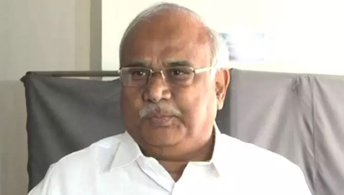 ఏ కోర్టుకు వెళ్లినా రాజధాని మారదు : కనకమేడల