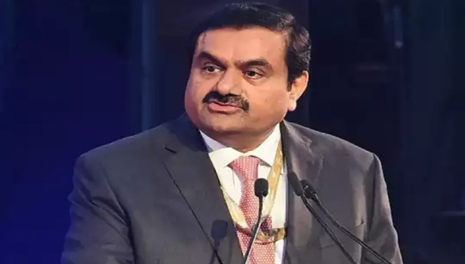 దేశంలోనే అత్యంత సంపన్నుడిగా గౌతమ్ అదానీ దేశంలోనే అత్యంత సంపన్నుడిగా గౌతమ్ అదానీ
