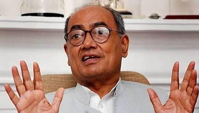 కాంగ్రెస్ అధ్యక్ష రేసులో లేను.. స్పష్టం చేసిన దిగ్విజయ్ సింగ్ 