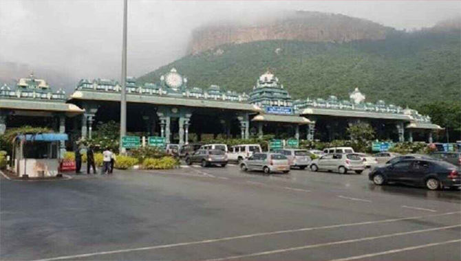 వాహనాలు 12వేలకు మించితే తిరుమలకు .. అనుమతి లేదు