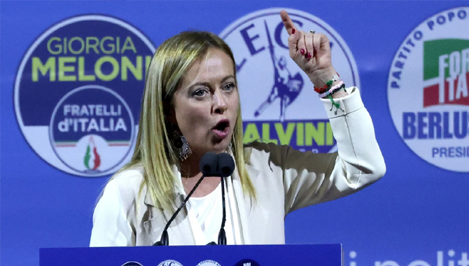 ఇటలీ చరిత్రలోనే తొలిసారిగా… పీఎంగా అతివాద నేత