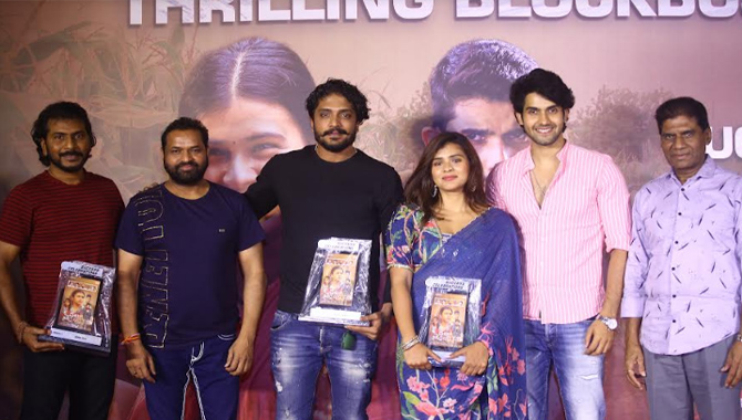 ‘ఓదెల రైల్వే స్టేషన్’ సినిమా చేసి సక్సెస్‌లో భాగమైన అందరికీ థాంక్స్ : సంప‌త్ నంది