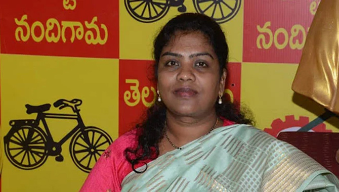 తెలుగుని అవమానపరిచే విధంగా.. ఈ నిర్ణయం