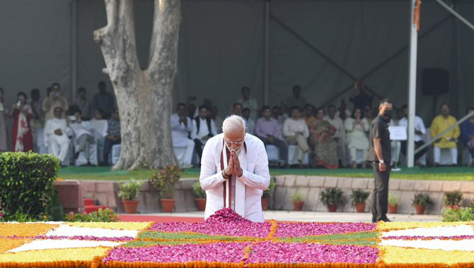 గాంధీకి ప్రధాని మోదీ, రాష్ట్రపతి ముర్ము నివాళులు