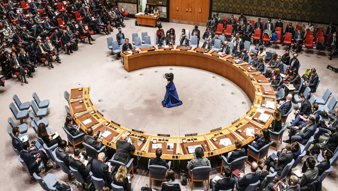 మానవహక్కుల చర్చకు భారత్ దూరం మానవహక్కుల చర్చకు భారత్ దూరం