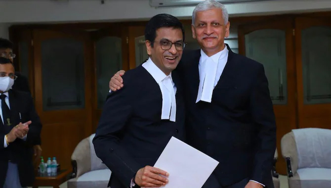 తదుపరి సీజేఐగా జస్టిస్ చంద్రచూడ్