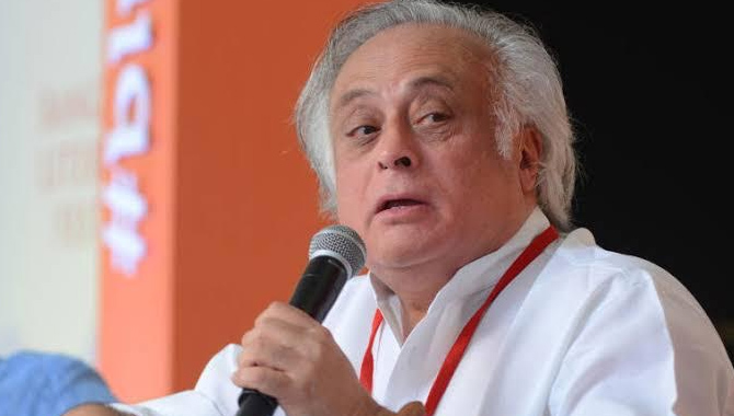 మోదీ ఒక ‘ఝూట్ జీవి’.. ఆయన్ను తిట్టే బాధ్యత అదే జాతి వాడికి ఎందుకిస్తాం?: జైరాం రమేశ్ 