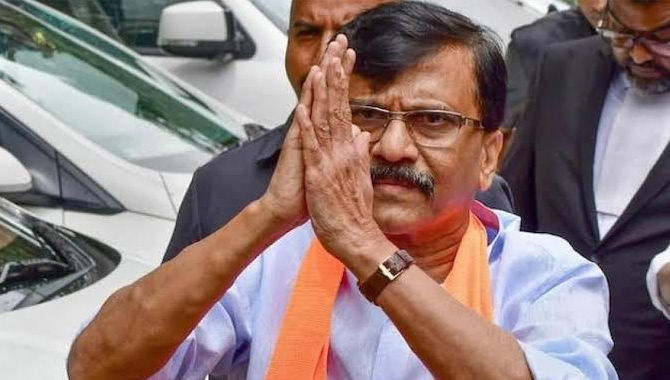 ‘బానిసత్వం వద్దనుకొని జైల్లో ఉన్నా’.. జైలు నుంచి తల్లికి లేఖ రాసిన సంజయ్ రౌత్ 